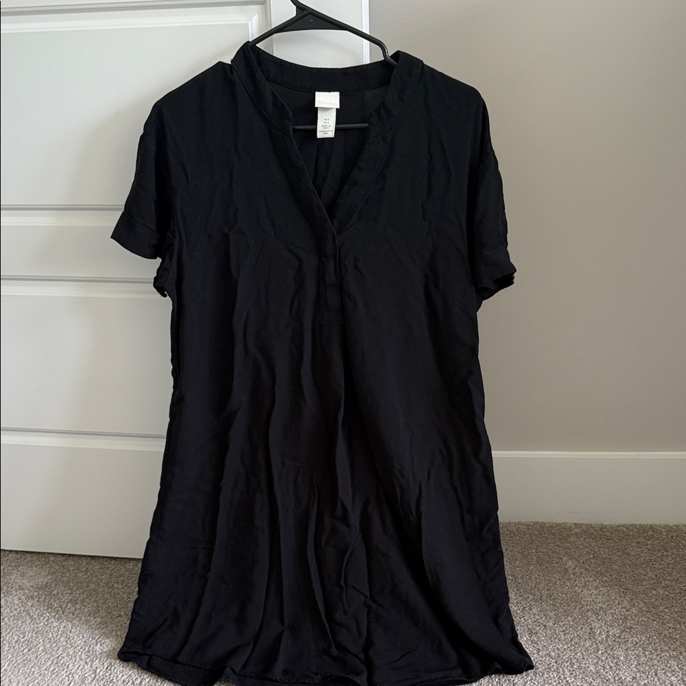 H&M Classic Black Short Sleeve Blouse